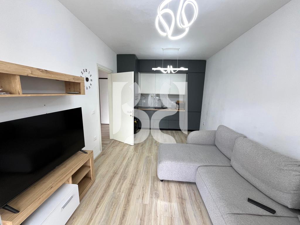 JEPET APARTAMENT 2+1 ME QIRA NE ASTIR*