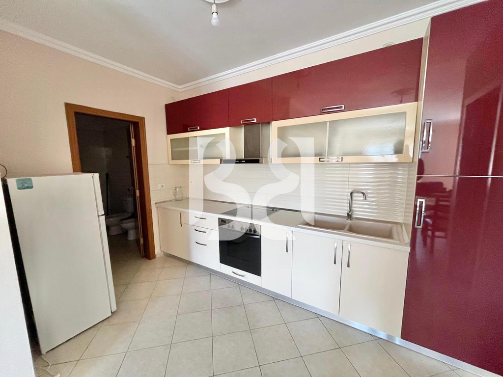 APARTAMENT ME QIRA 2+1+2 YZBERISHT 45,000 LEKE* 4
