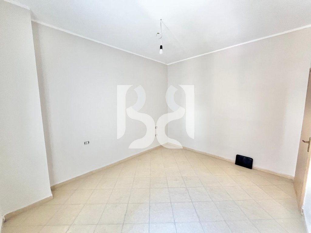 APARTAMENT 2+1+TUALET+BALLKON NE SHITJE NE FRESK* 4