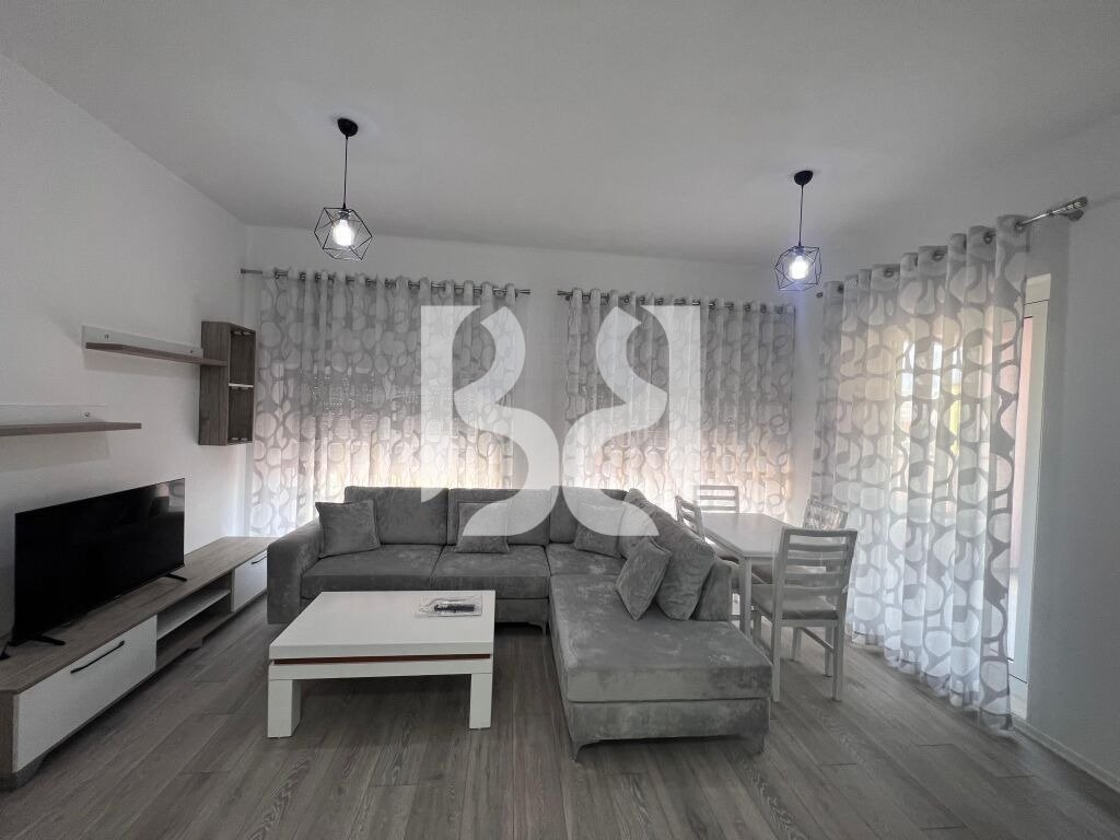 APARTAMENT 2+1+BALLKON ME QIRA,KOMPLEKSI MANGALEM