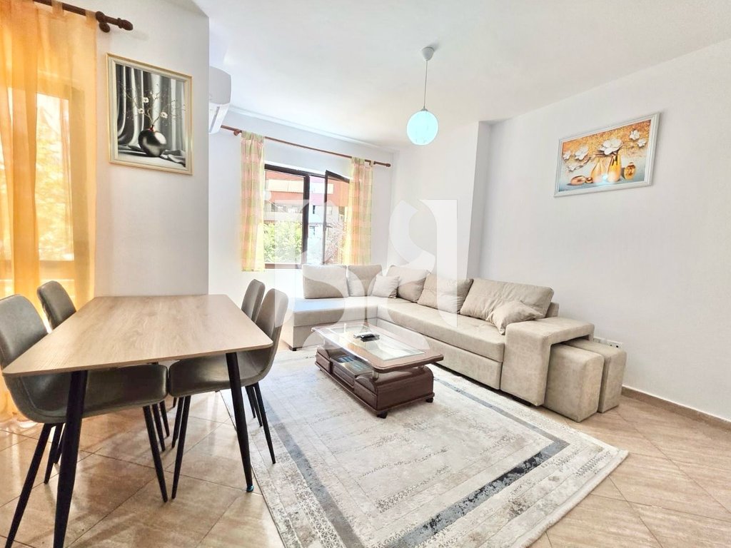APARTAMENT 1+1 ME QERA NE ASTIR