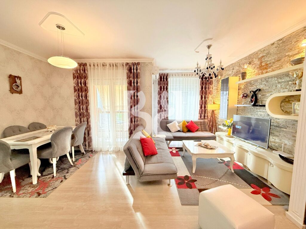APARTAMENT NE SHITJE NE KOMPLEKSIN KONTAKT 2+1 NE ZONEN 21.