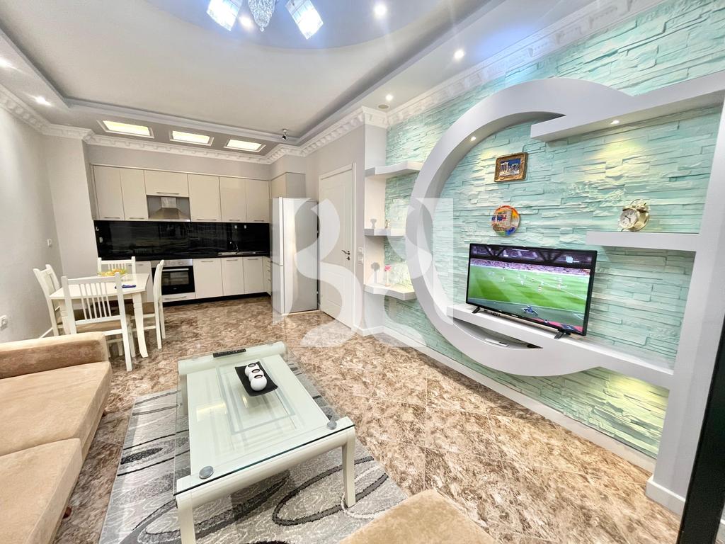 JEPET ME QIRA APARTAMENT 1+1+POST PARKIMI 50,000 LEKE GREEN CITY ASTIR** 4