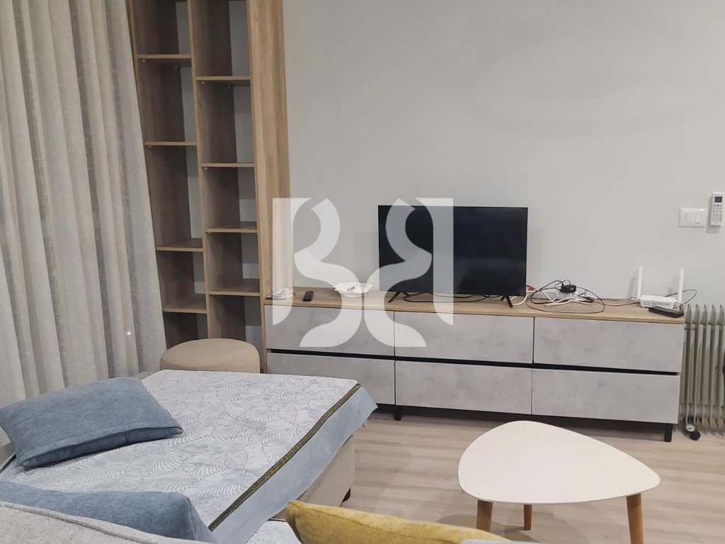 APARTAMENT ME QIRA 1+1+ BALLKON+POST PARKIMI PAZARI I RI* 3
