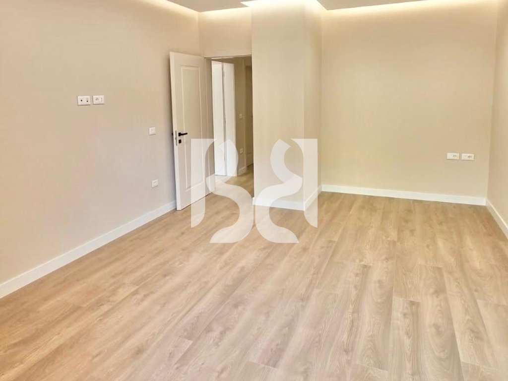 AMBIENT / APARTAMENT 2+1+2 + POST PARKIMI – PRANË RTSH / COIN, TIRANE 4