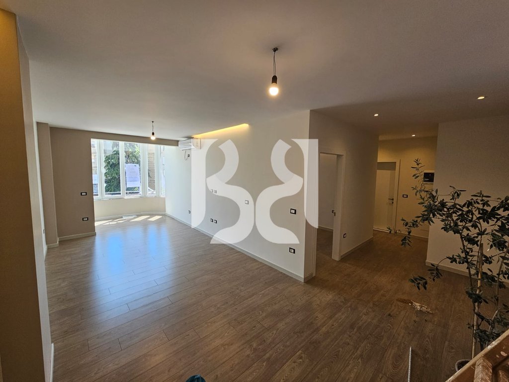 *APARTAMENT 2+1 ME QIRA, ZOGU I ZI 2