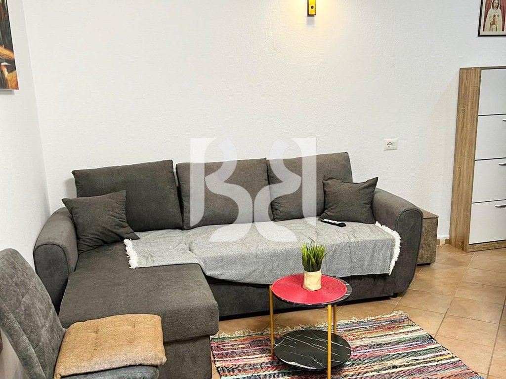 APARTAMENT 1+1 ME QIRA, RR. 5 MAJI, PRANE CONCORD 4