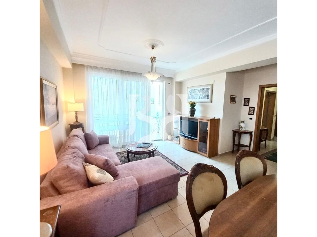 APARTAMENT 2+1 ME QIRA, ISH BLLOK, SKY TOWER