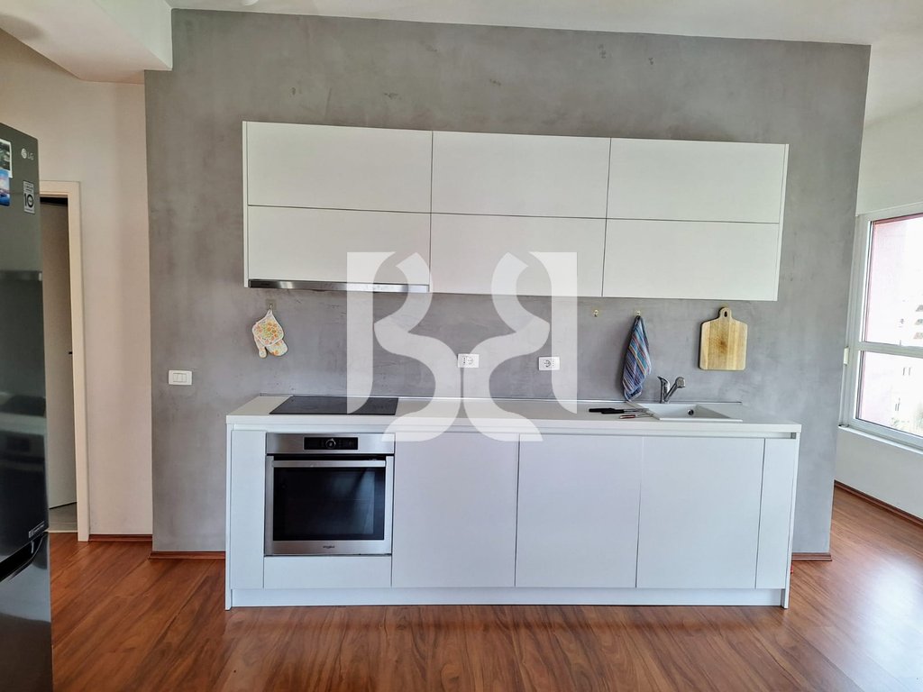 APARTAMENT 2+1+2+BALLKON ME QIRA ALI DEM* 2