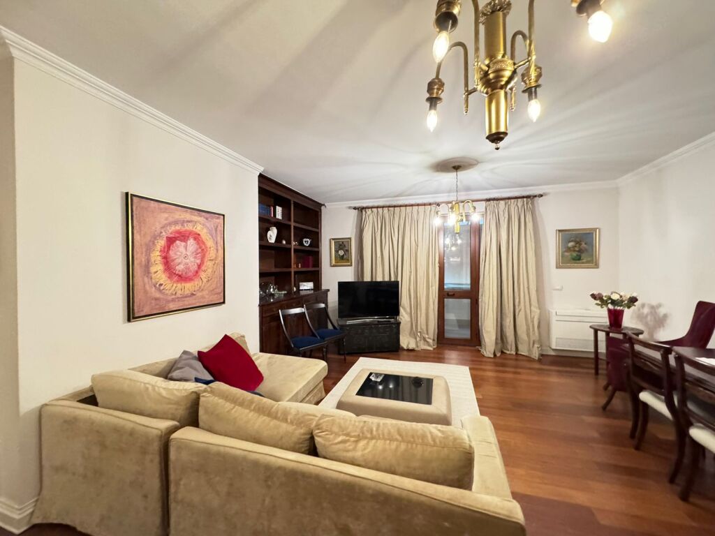 JAPIM ME QIRA APARTAMENT LUKSOZ 3+1+3 Prane Xheko Imperial ne Ish Bllok