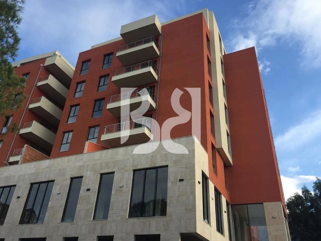 *APARTAMENT 1+1 PER SHITJE NE SHKOZE