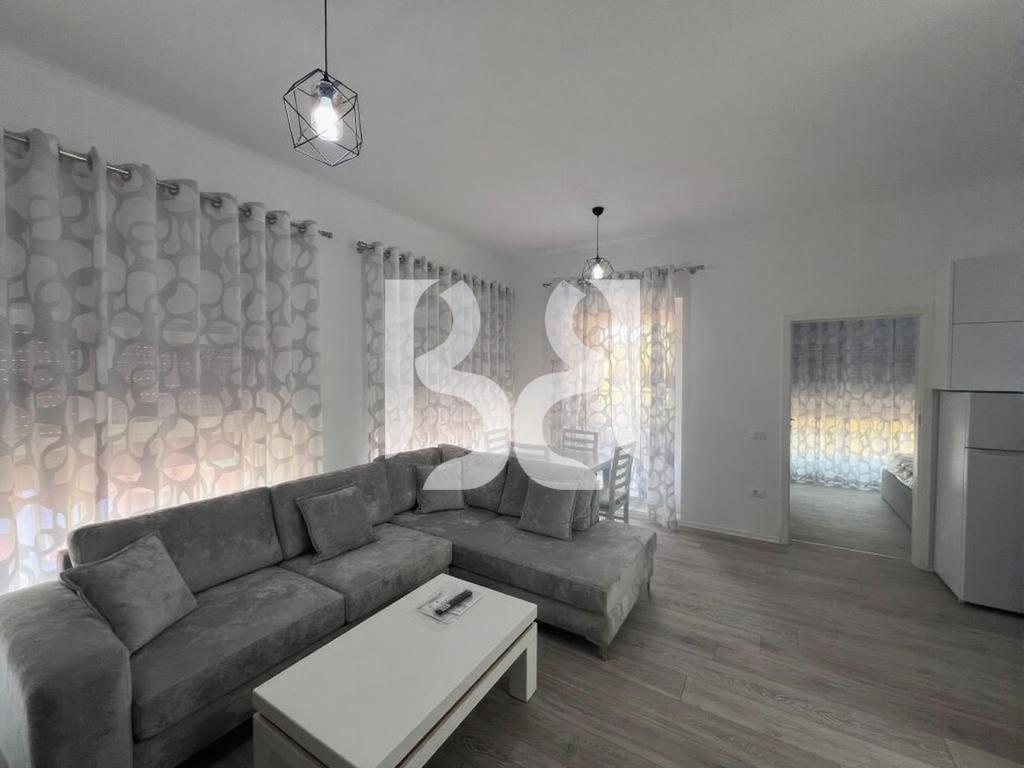APARTAMENT 2+1+BALLKON ME QIRA,KOMPLEKSI MANGALEM 4