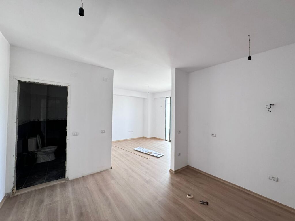 SHITET APARTAMENT 1+1+ VERANDE NE ASTIR 3