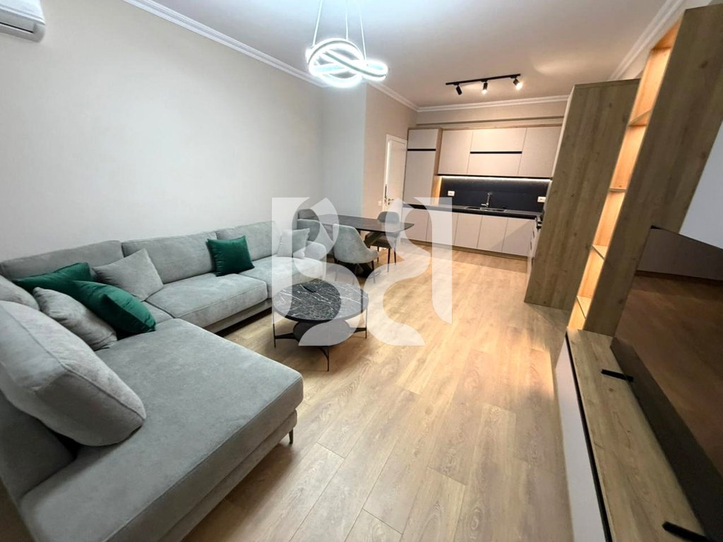 JEPET ME QIRA APARTAMENT 1+1 VILA L ASTIR