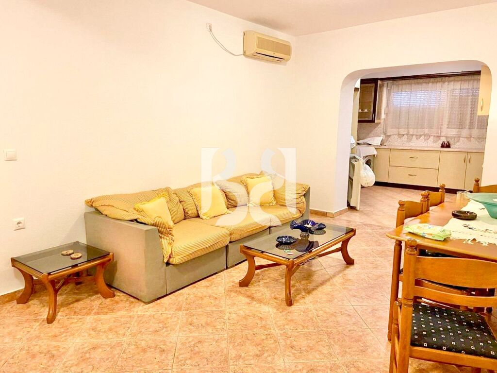 JAPIM APARTAMENT 2+1+2 ME QIRA NE SARANDE