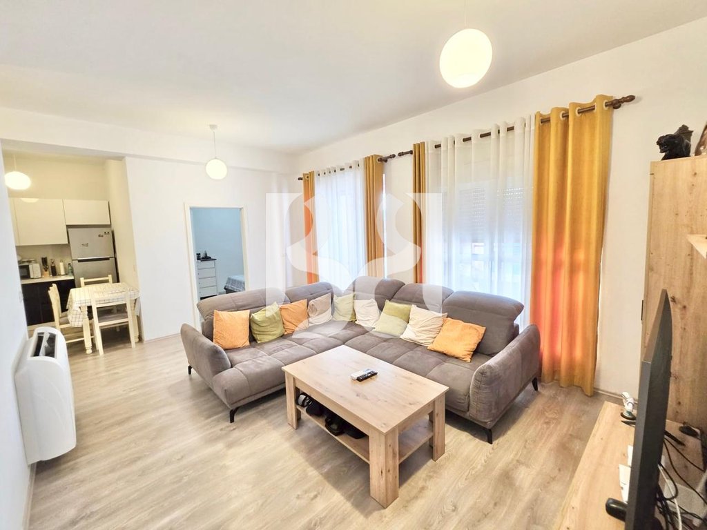 APARTAMENT ME QERA 2+1 TE MANGALEM, ALI DEMI