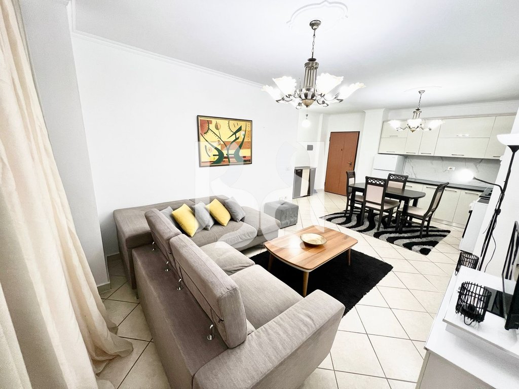 APARTAMENT ME QIRA 2+1, PRANE PARKUT OLIMPIK