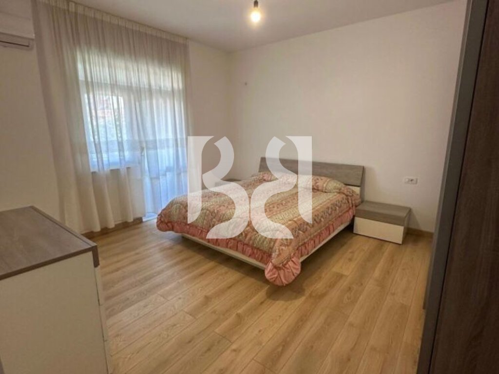 APARTAMENT 2+1 ME QIRA,PAZARI I RI 3