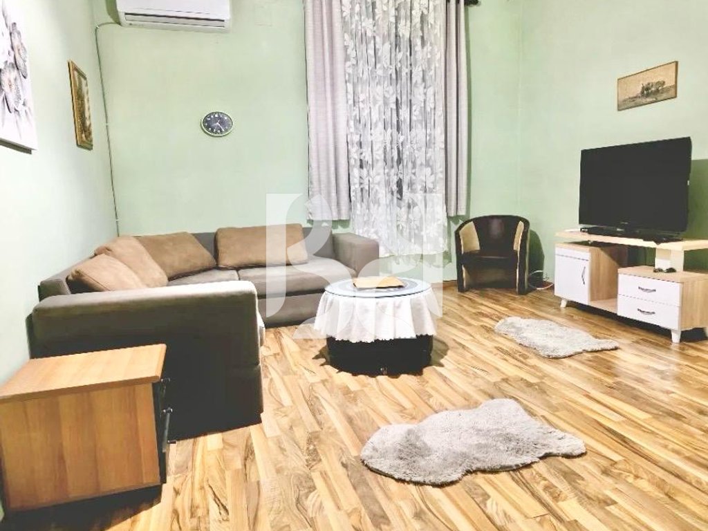 APARTAMENT 1+1 ME QERA TEK MYSLYM SHYRI* 2