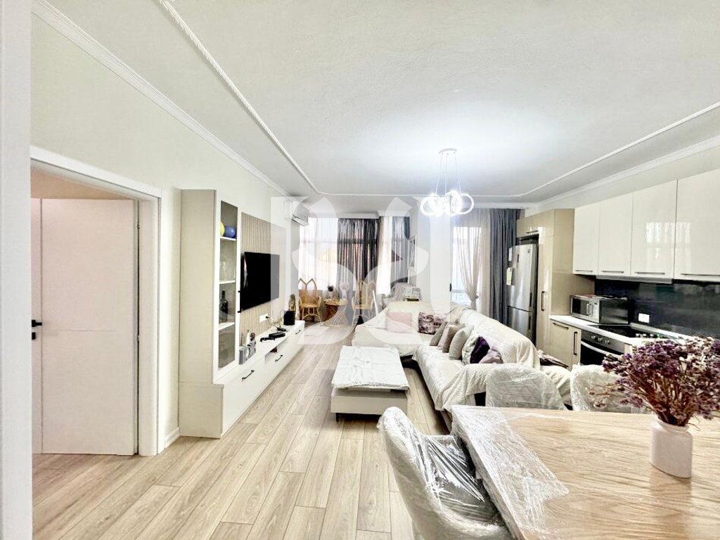 APARTAMENT ME QERA 3+1+2 VASIL SHANTO