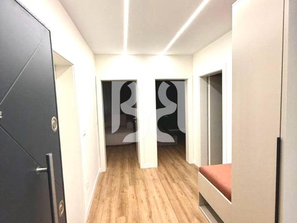 JEPET ME QIRA APARTAMENT 2+1+BALLKON – RRUGA E KAVAJES, PRANË POLIKLINIKES* 4