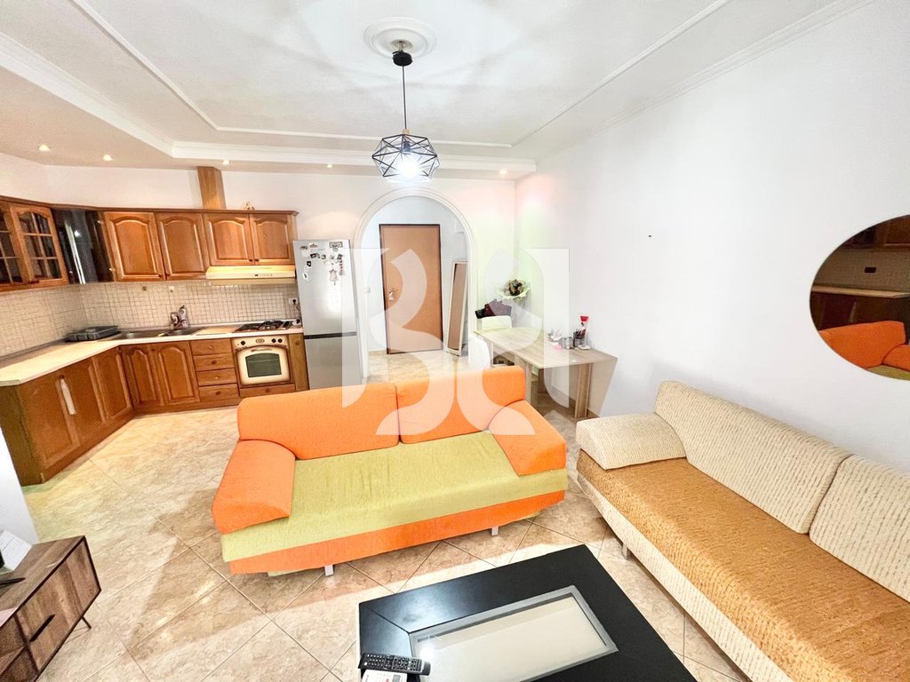APARTAMENT ME QIRA 2+1+2 TUALETE RRUGA JORDAN MISJA 2