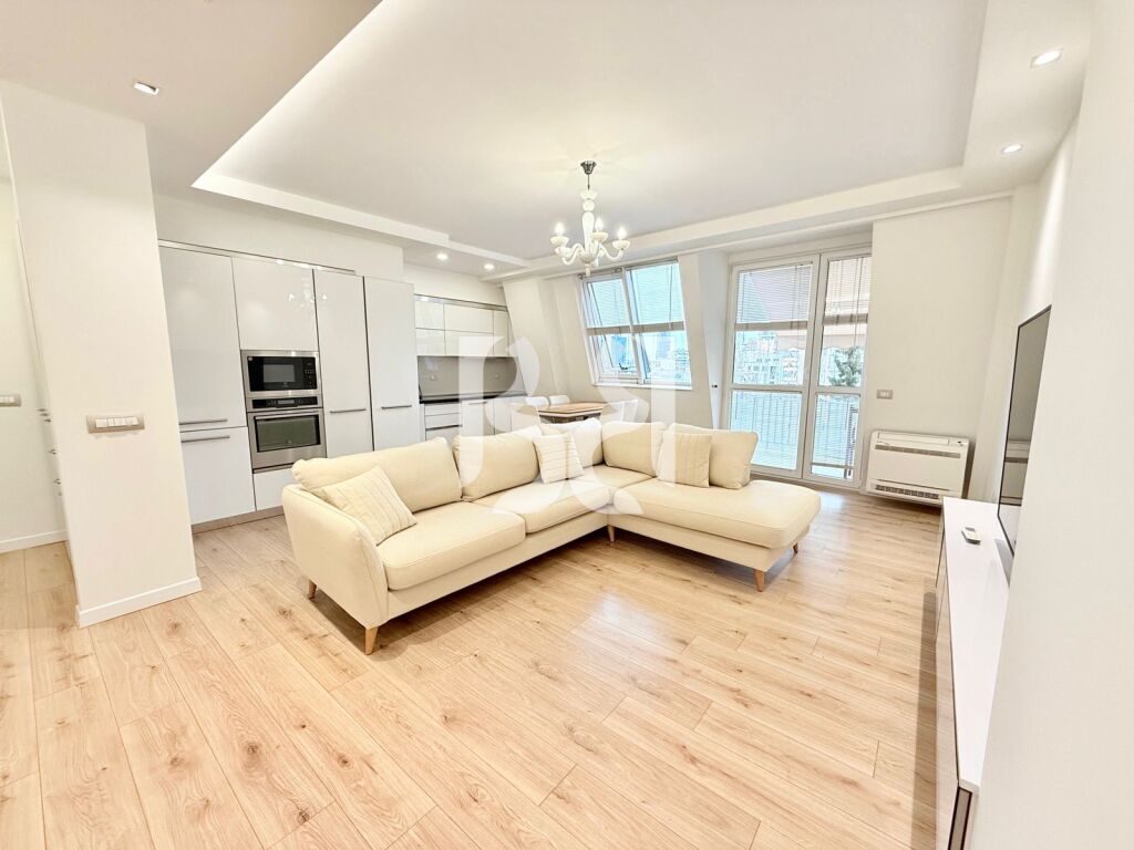 JAPIM APARTAMENT ME QIRA 2+1+POST PARKIMI TEK AMBASADOR 2 2