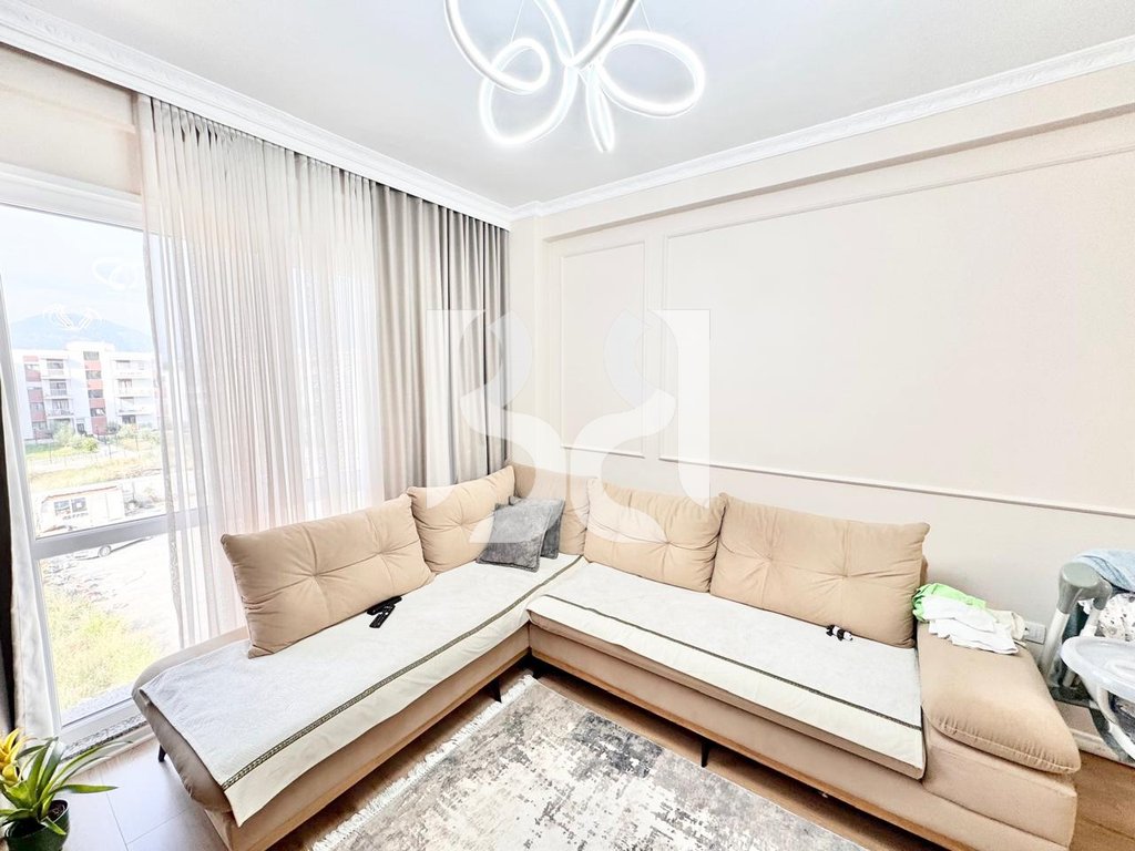 *APARTAMENT 2+1+BALLKON NE SHITJE NE ASTIR 2