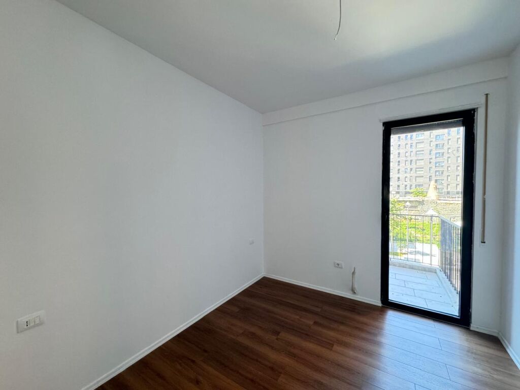 SHESIM APARTAMENT 2+1+2 TE ASL-JA PRANE VENUSE 2