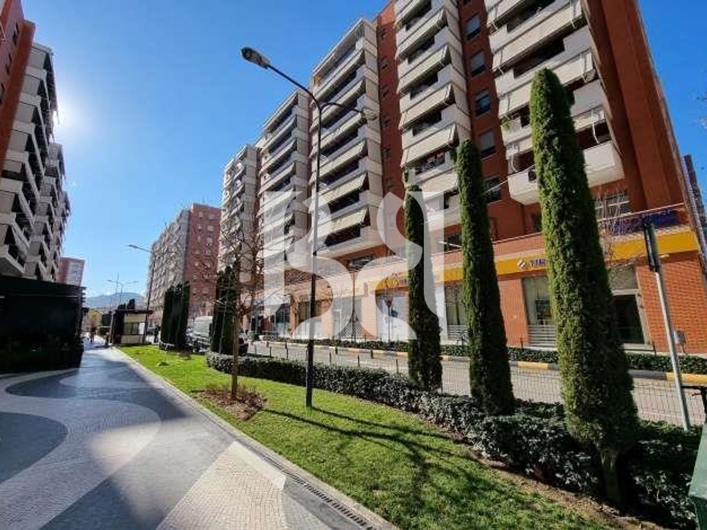APARTAMENT ME QIRA TE KOMPLEKSI DELIJORGJI 1+1 TE RRUGA E KAVAJES 4