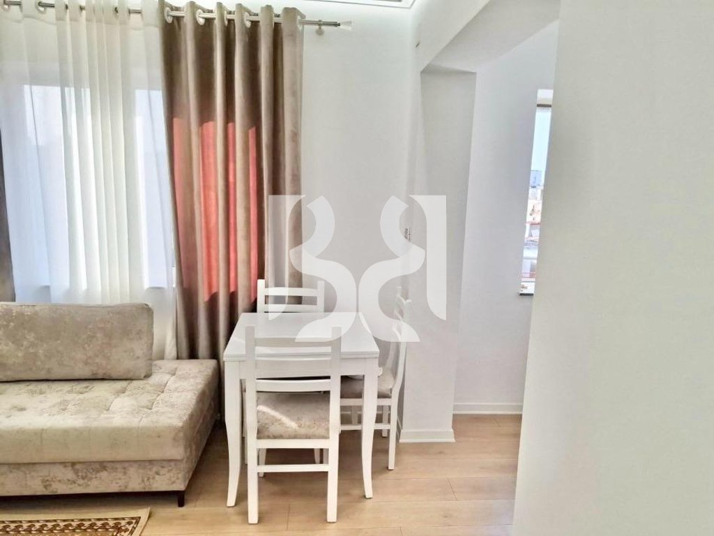 APARTAMENT 1+1+BALLKON ME QIRA TEK ISH STACIONI I TRENIT* 2