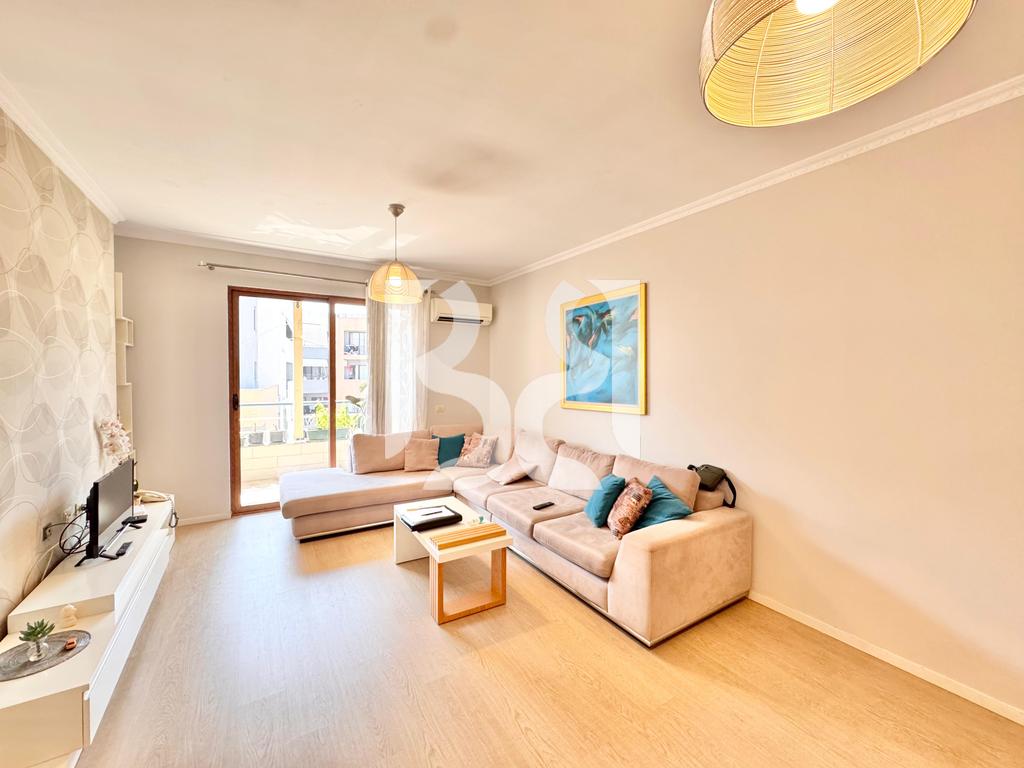 *APARTAMENT ME QIRA NE ASTIR 3+1+2 ME GARAZHD PRANE PARK HOTEL 2