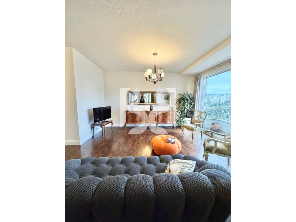 JAPIM APARTAMENT ME QIRA NE KOMUNE TE PARISIT 2+1+2+POST PARKIMI