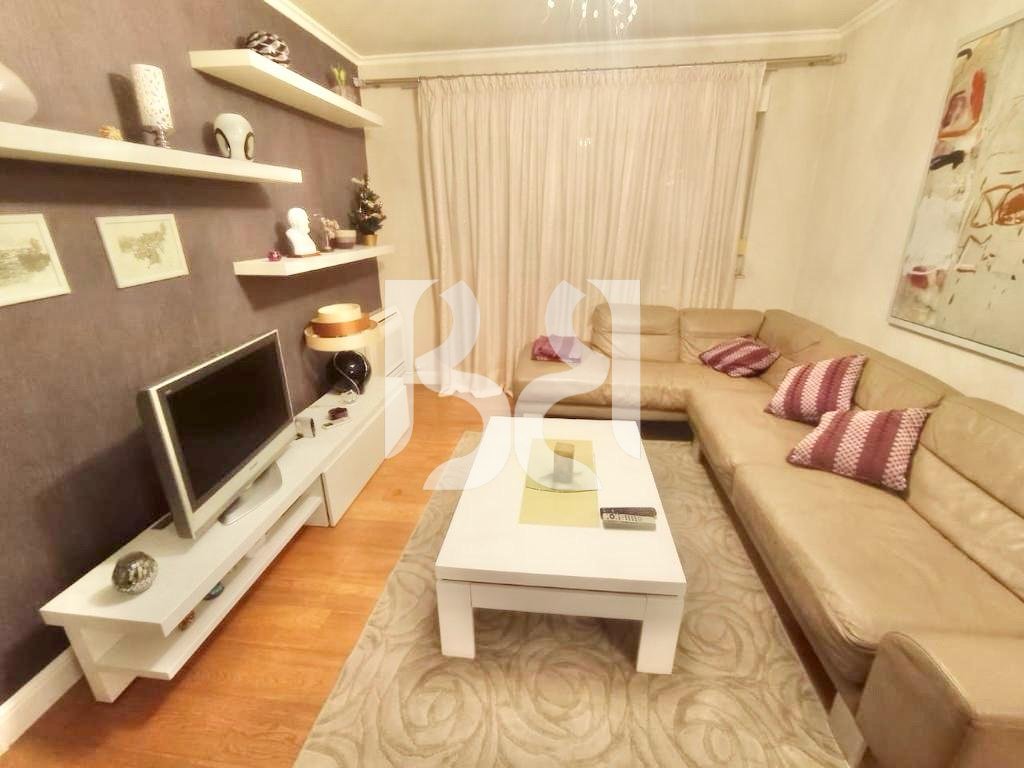APARTAMENT ME QIRA 2+1+2 PRANE MOZAIKUT TE TIRANES* 2