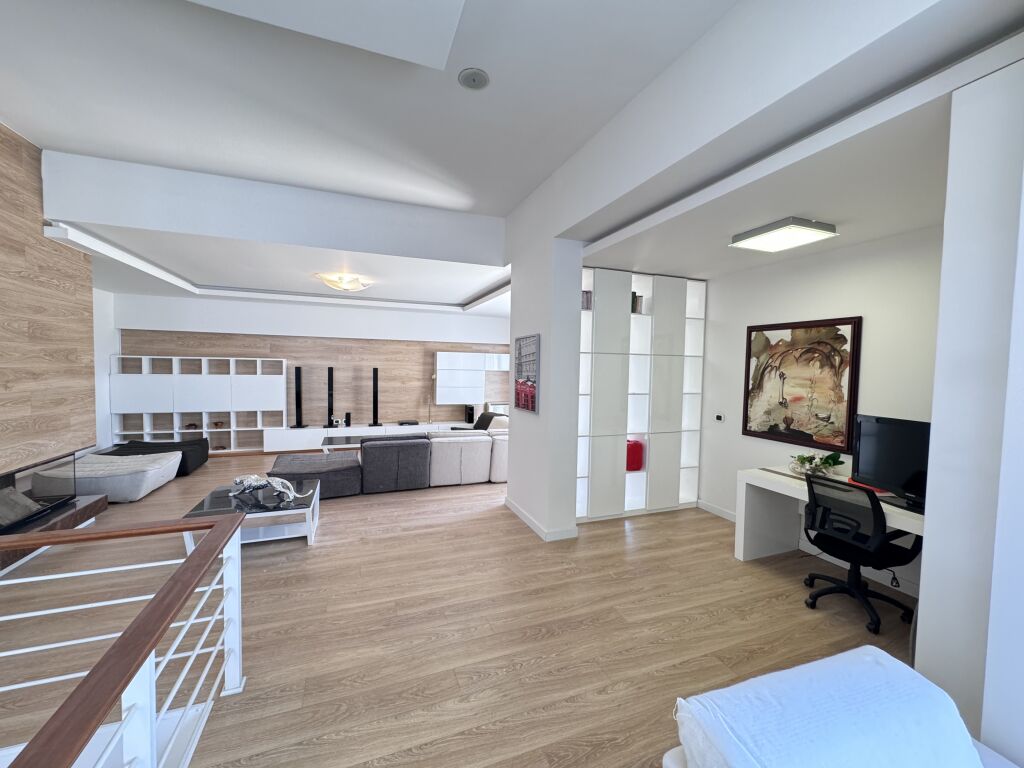 SHITET DUPLEX NE ASTIR / TIRANE