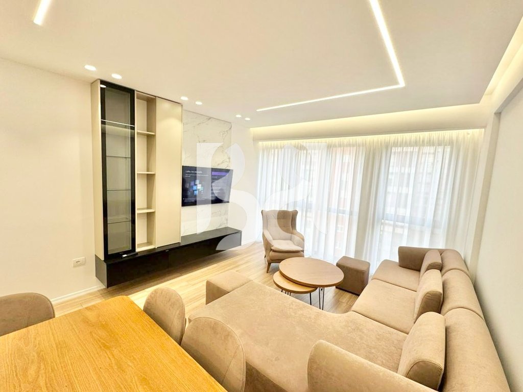 APARTAMENT ME QERA 2+1 NE ASTIR