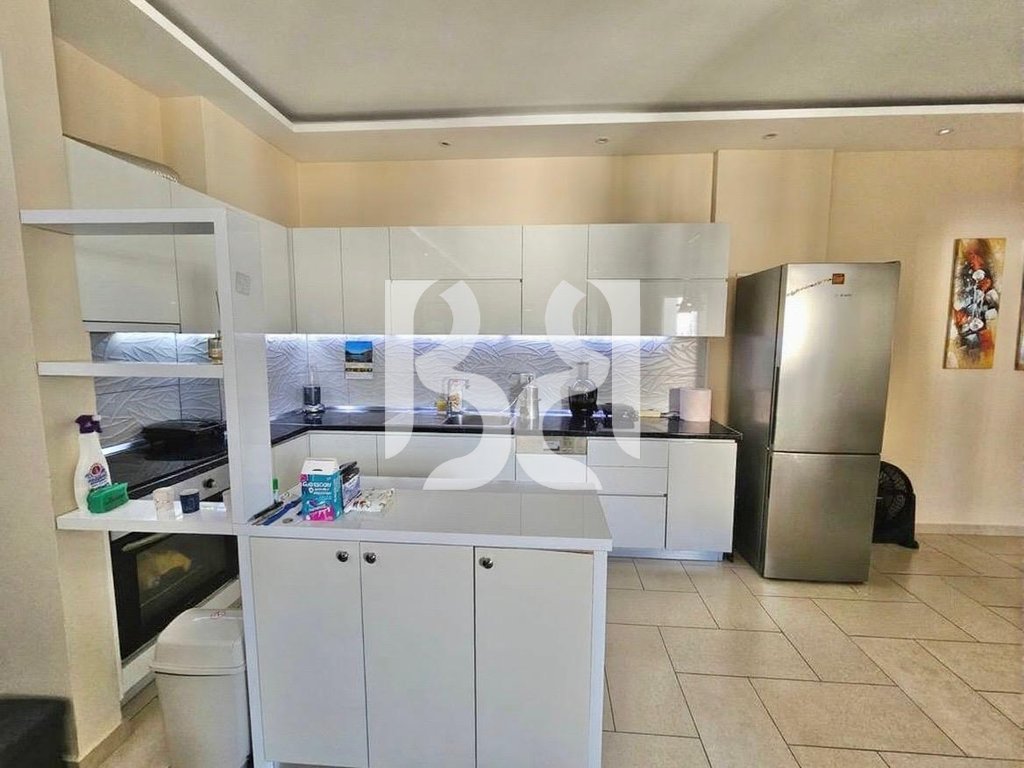 APARTAMENT 2+1 NE SHITJE TE KOPESHTI BOTANIK 4