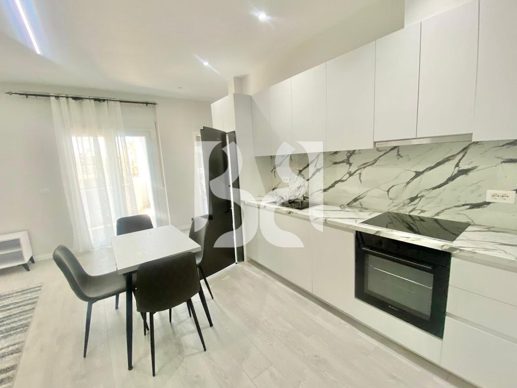 APARTAMENT ME QERA 2+1+PARKIM TE KODRA E PRIFTIT