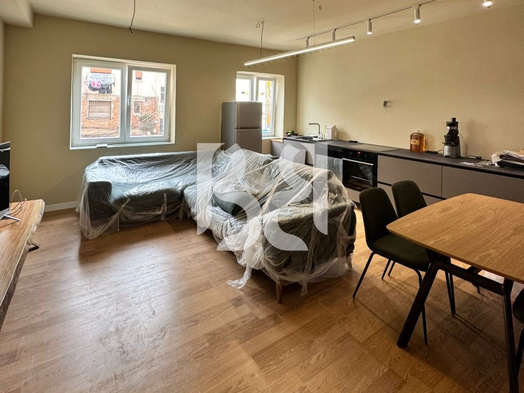 APARTAMENT ME QERA 2+1+2 TUALETE + POST PARKIMI TEK GJIMNAZI QEMAL STAFA RRUGA E DURRESIT TIRANE