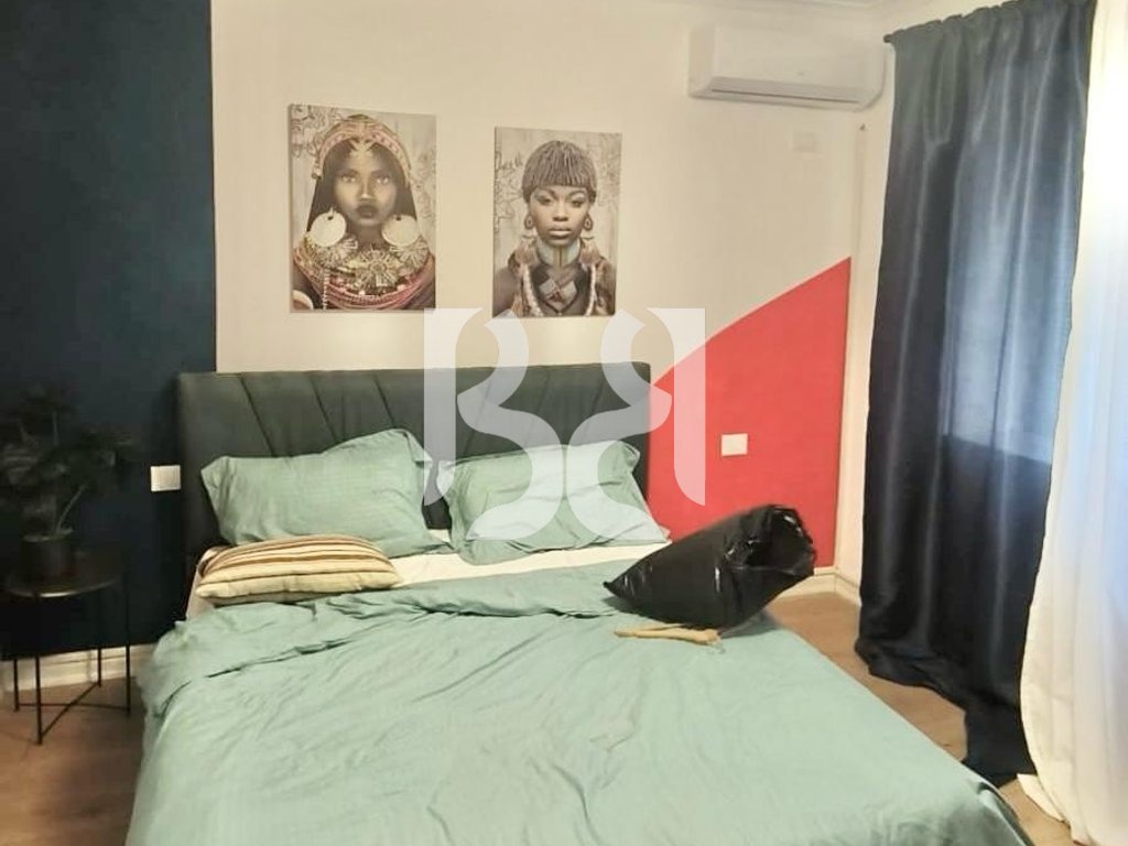 APARTAMENT/ZYRE ME QERA TEK ISH BLLOKU 4