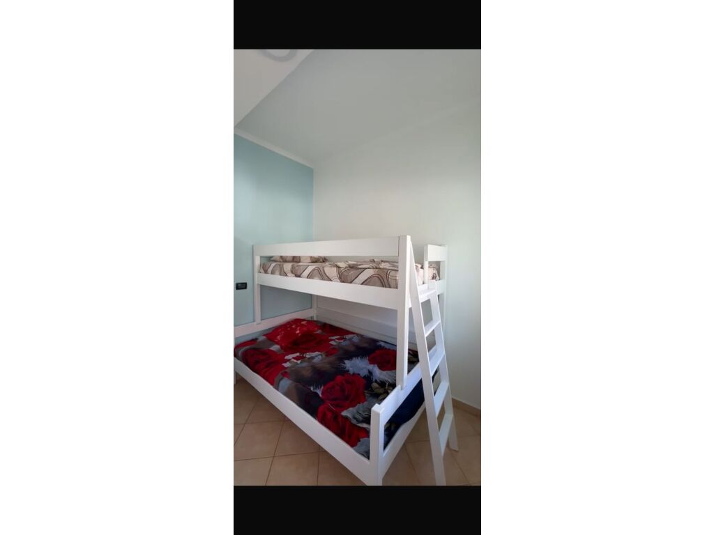 SHITET APARTAMENT 2+1 NE SHENGJIN