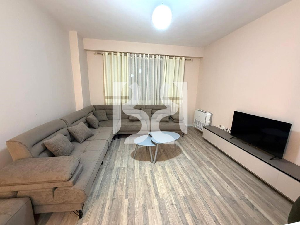 JEPET ME QIRA APARTAMENT 1+1 ASTIR 50,000 LEKE