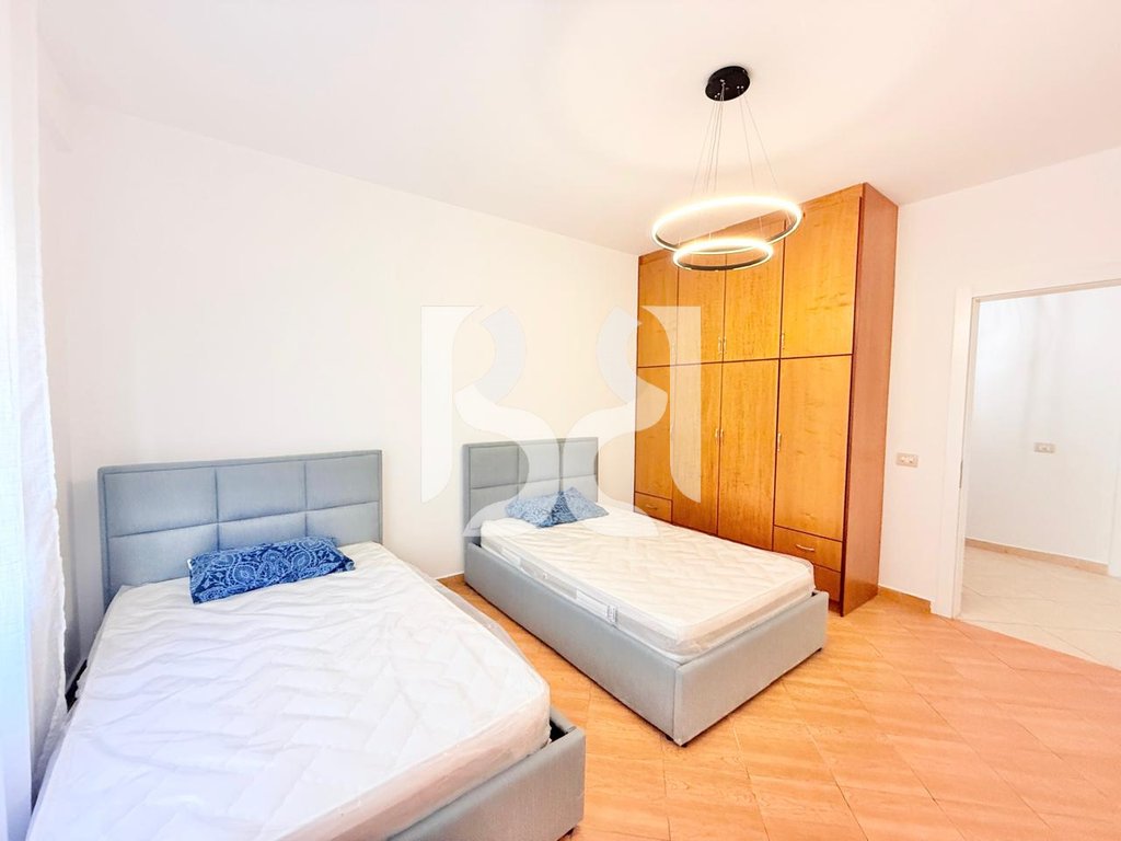 APARTAMENT ME QIRA 2+1+2 NE KODRA E DIELLIT 4
