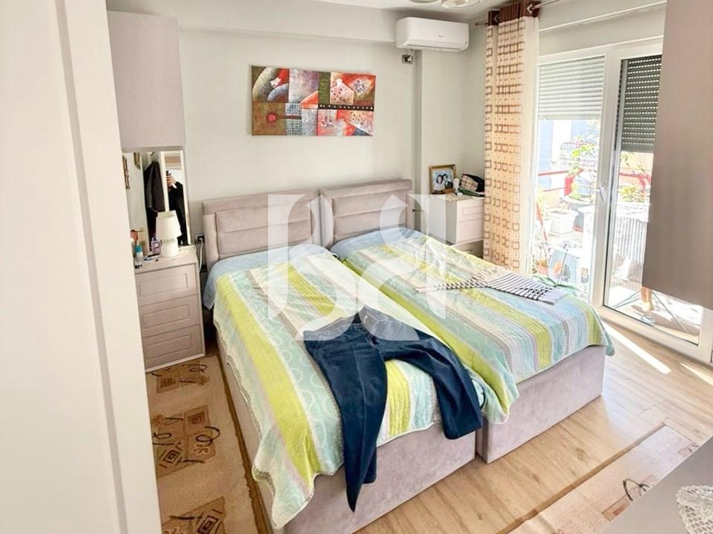 SHITET APARTAMENT 2+1+2 TEK LIQENI I THATE 3