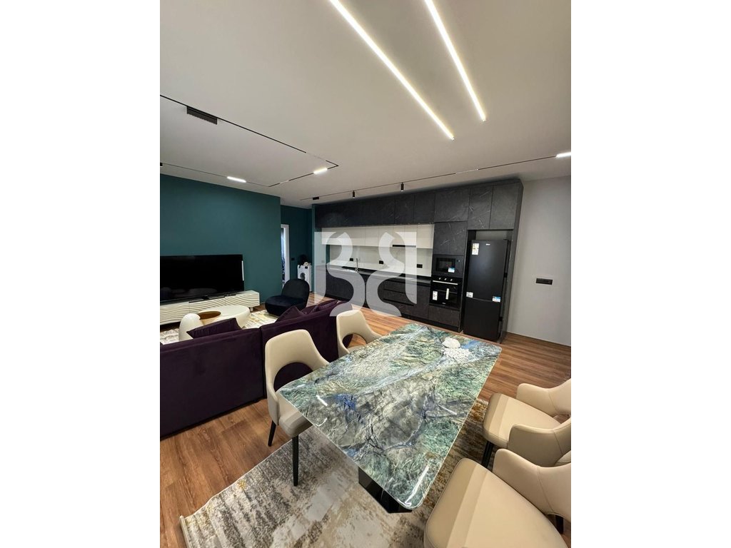 APARTAMENT ME QIRA 1+1+POST PARKIMI NE FARKE /LAKE LAND – Mobilim Modern dhe Vendndodhje Strategjike* 3
