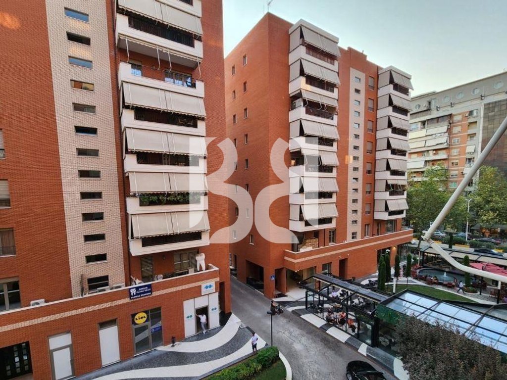 APARTAMENT ME QIRA TE KOMPLEKSI DELIJORGJI 1+1 TE RRUGA E KAVAJES 3