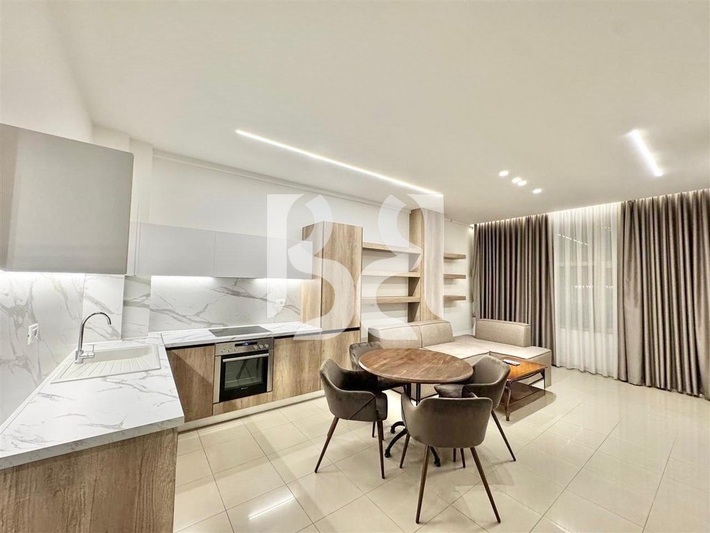 *APARTAMENT ME QIRA 1+1 PRANE STACIONIT TE TRENIT 2