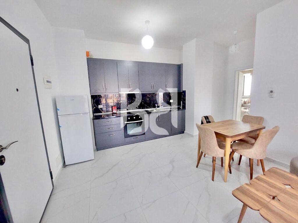 JAPIM APARTAMENT ME QIRA 1+1+POST PARKIMI TE FUSHA E AVIACIONIT 2