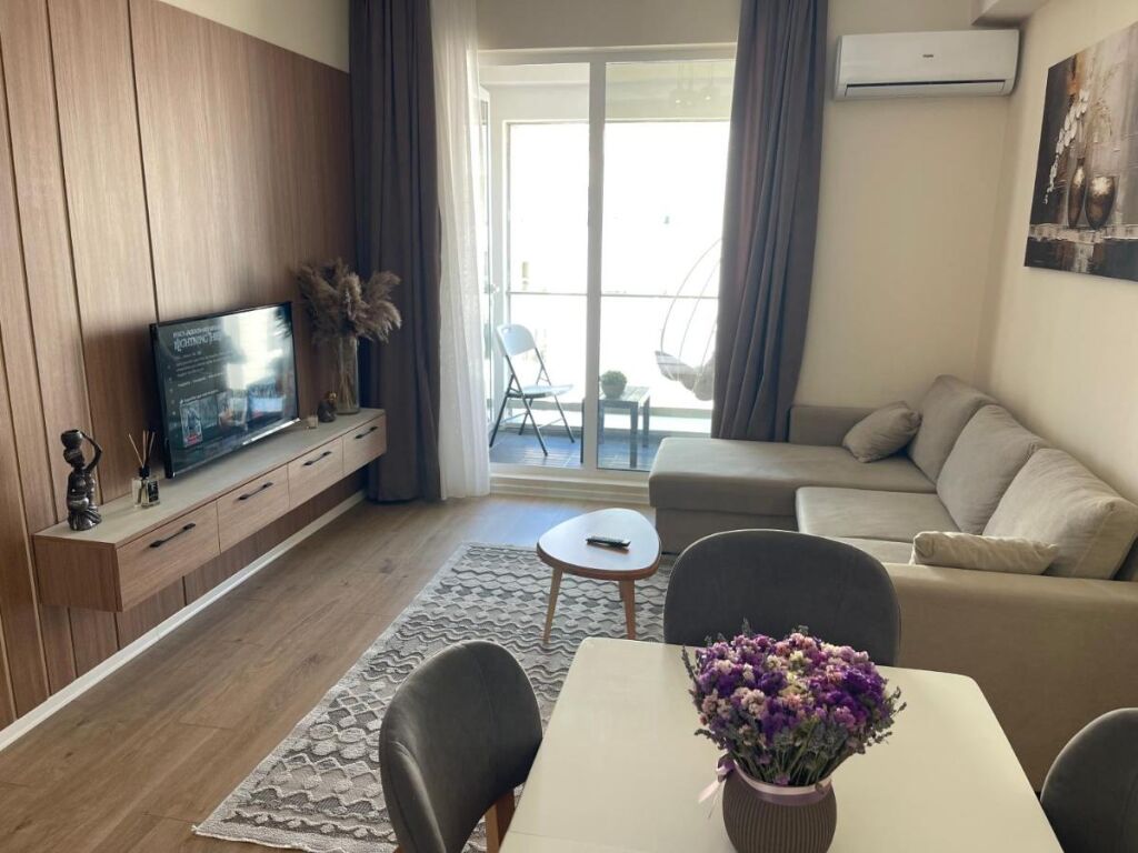 SHITET APARTAMENT 2+1+2 TE BULEVARDI I RI /KOMPLEKSI KONTAKT ME KREDI 2