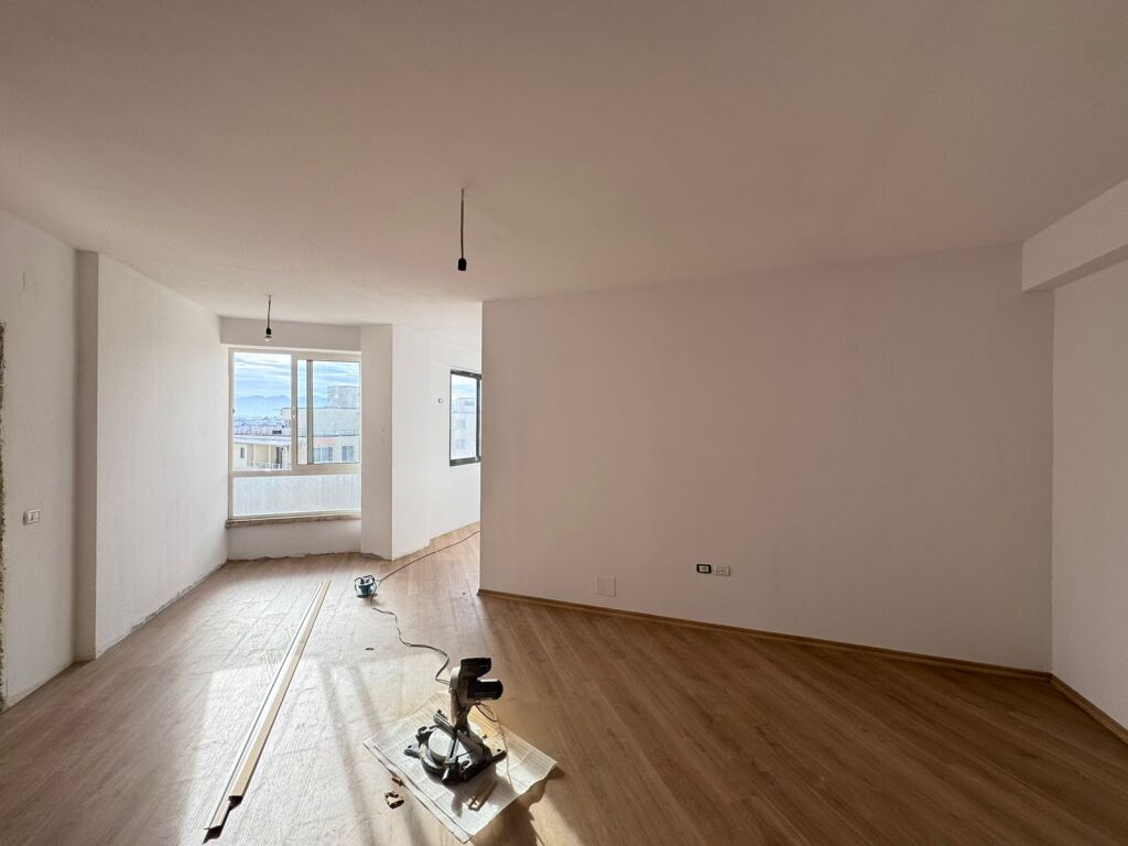 SHESIM APARTAMENT 2+1+2 NE ASTIR TE KOMPLEKSI FRATARI 4